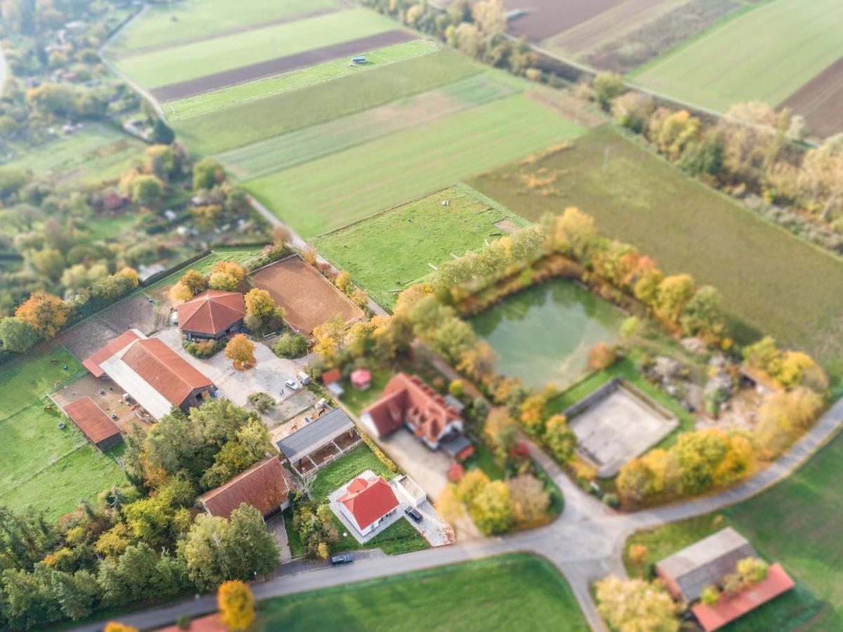 Reiterhof Kronwitter Mainbernheim Buitenkant foto